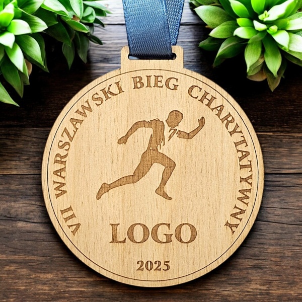 medal-medale-biegowe-na-bieg-maraton-polmaraton-z-logo-dla-mezczyzny-MAYA