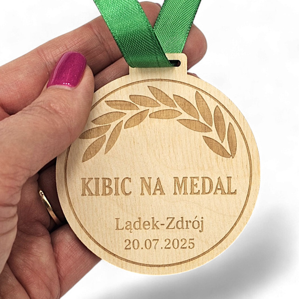 medal-medale-sportowe-dla-kibica-fana-nagroda-pamiatka-upominek-z-logo-za-udzial-w-zawodach-turnieju-zajeciach-wlasny-napis-MAYA